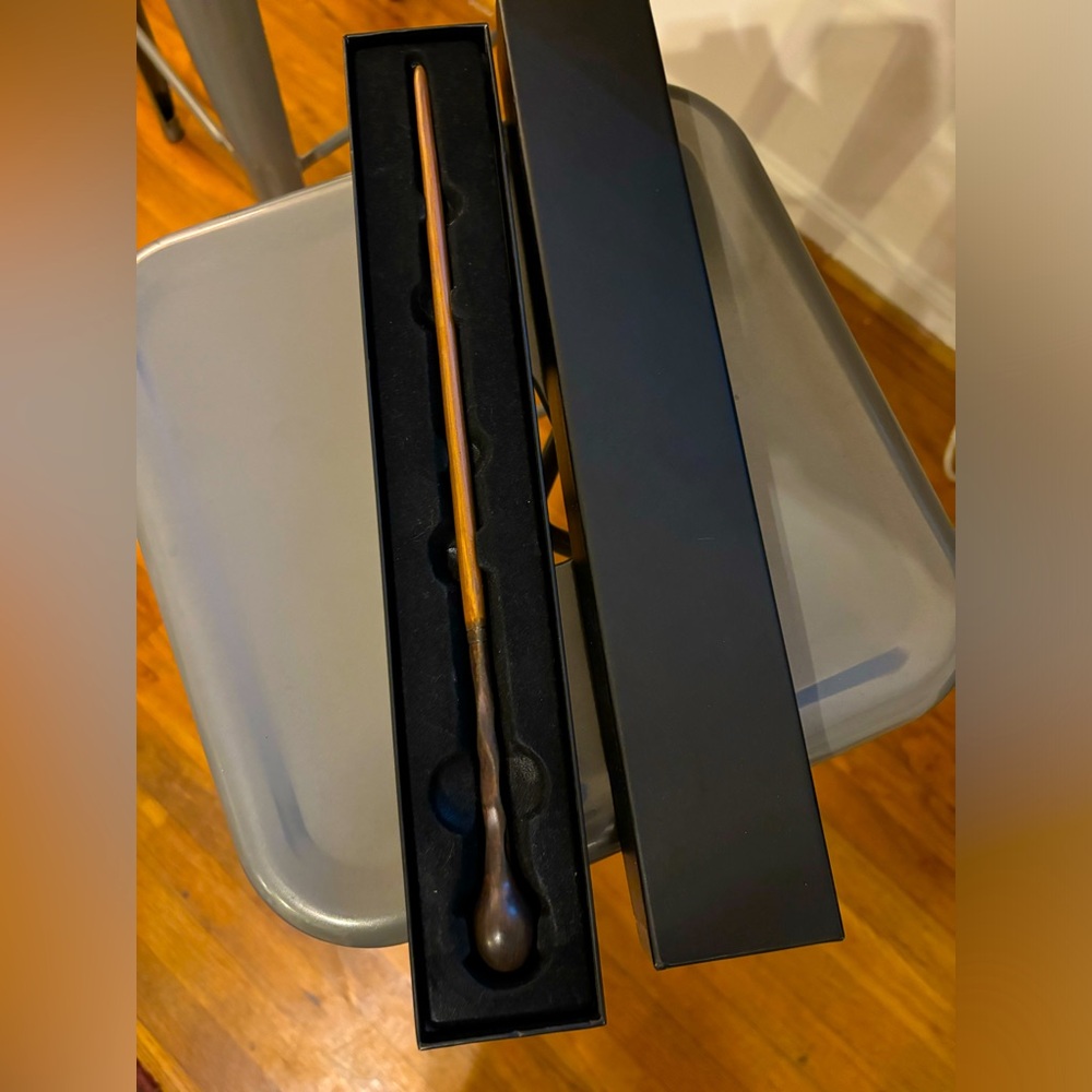 Harry Potter Professor Lupin replica wand Universal Studios Wizarding World